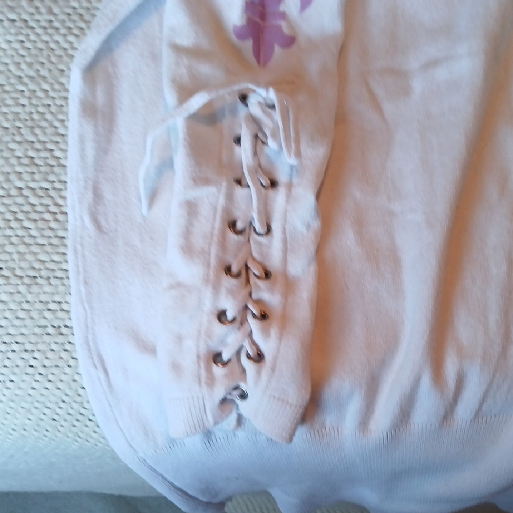 Sinful White Ribbed Garment - Picture 3 of 5